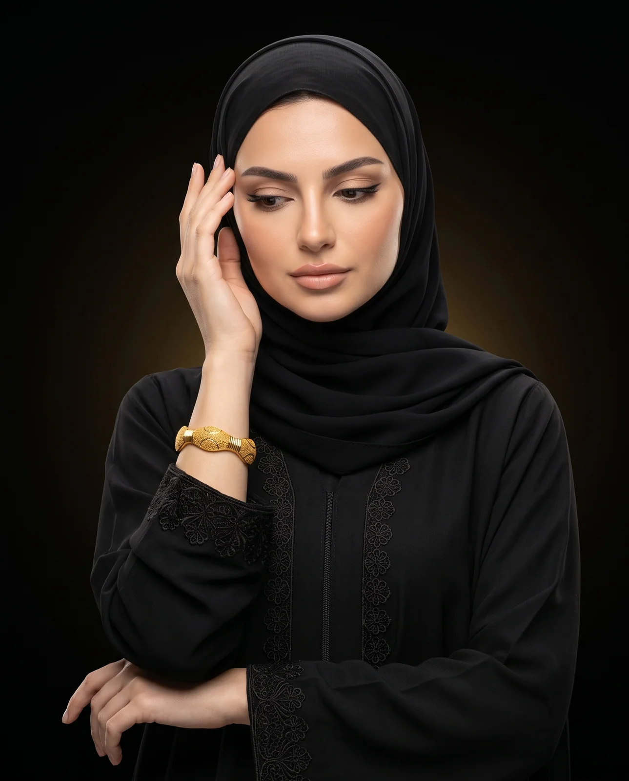 سوار ذهب أصفر بتصميم حلقات لولبية