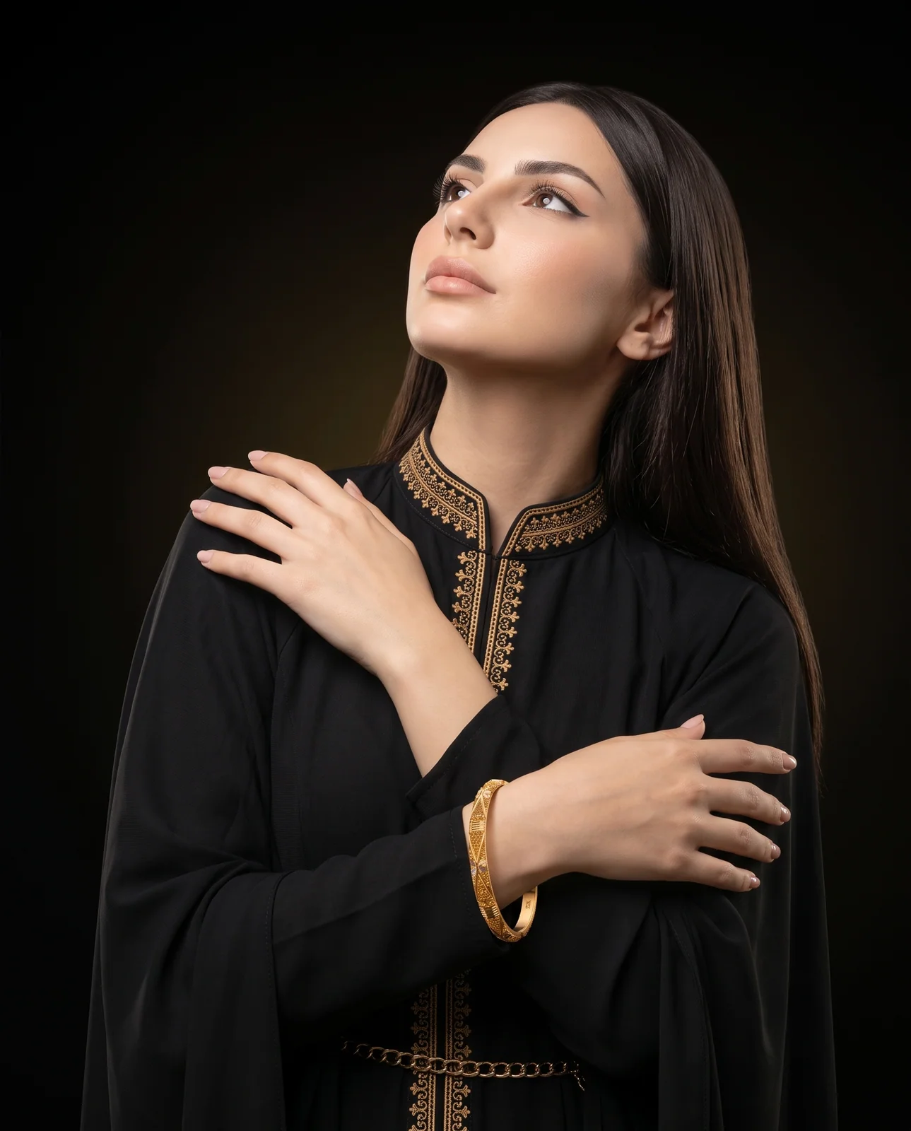 Luxurious Heritage Diamond Yellow Gold Bracelet