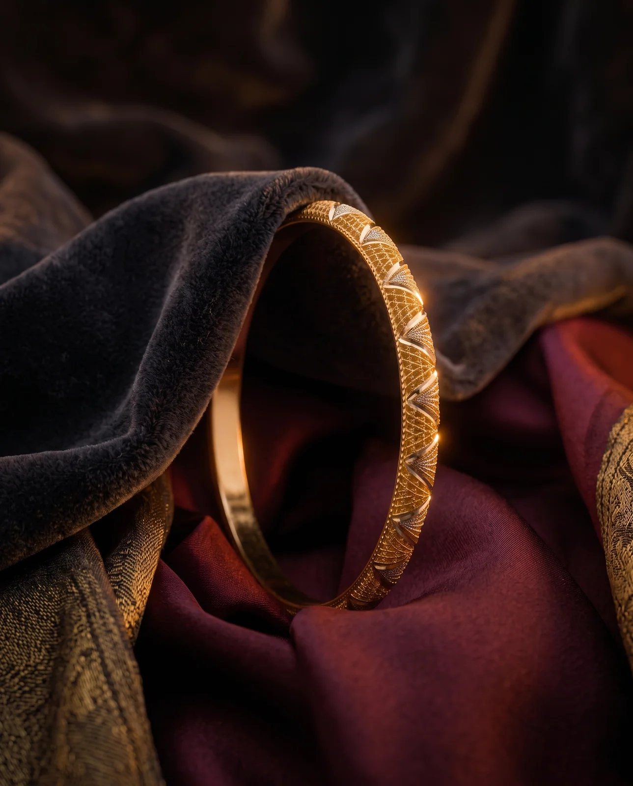 Heritage Gulf-Style Diamond Yellow Gold Bracelet