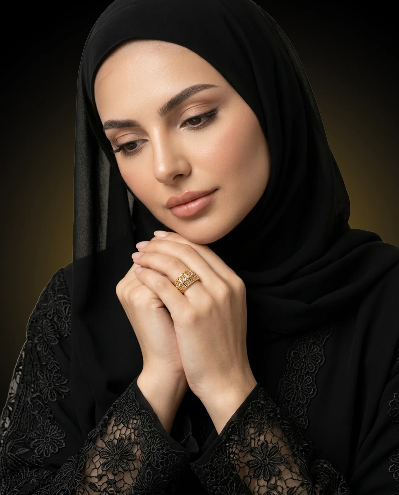 خاتم ذهب أصفر مفرغ بتصميم زخارف تراثية